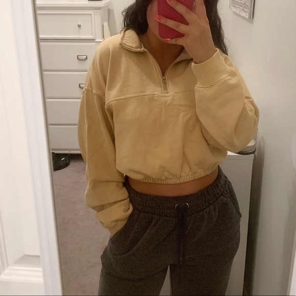 NWT Cropped Pullover - Picture 1 of 4